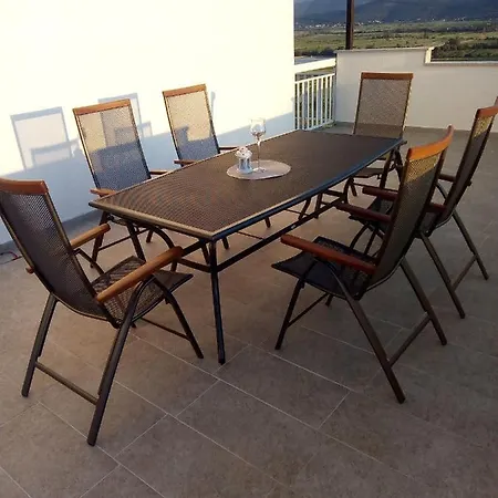 Matkovic Apartmán *