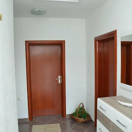 Matkovic Apartment